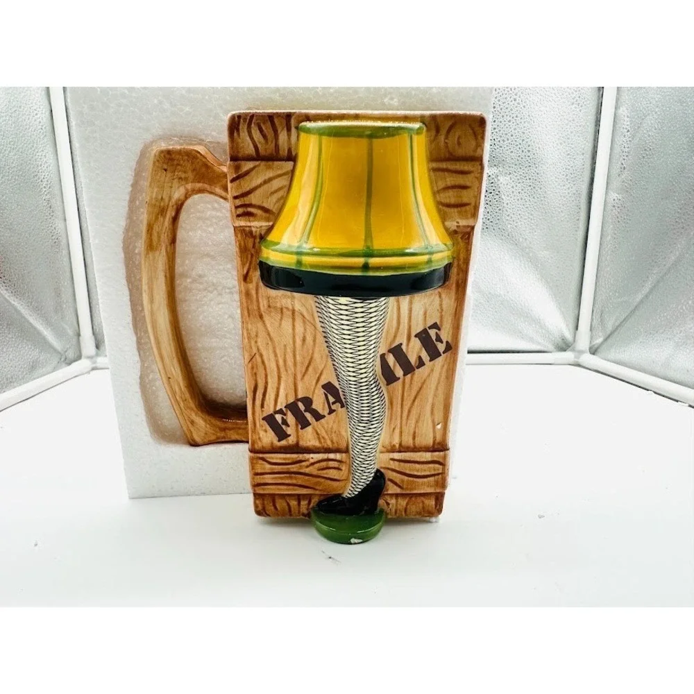 A Christmas Story Leg Lamp Mug FRAGILE‎ Crate Ceramic w/ Box New